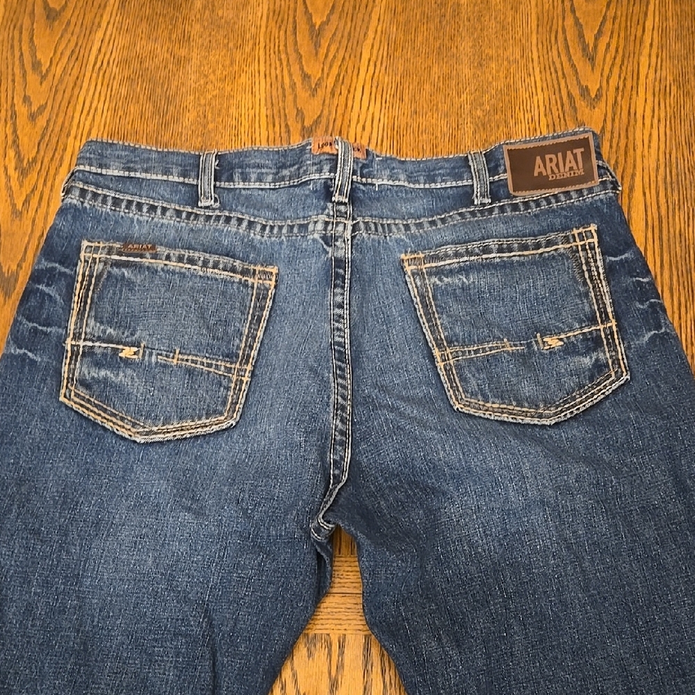 Ariat Men's Relaxed Blue Jeans
